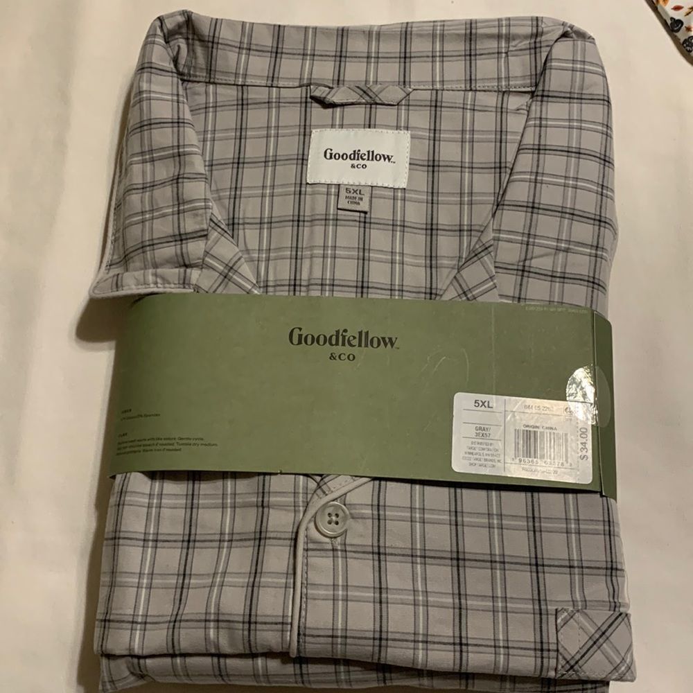 Goodfellow & Co. size 5XL gray two piece men's pajama set.  New unopened